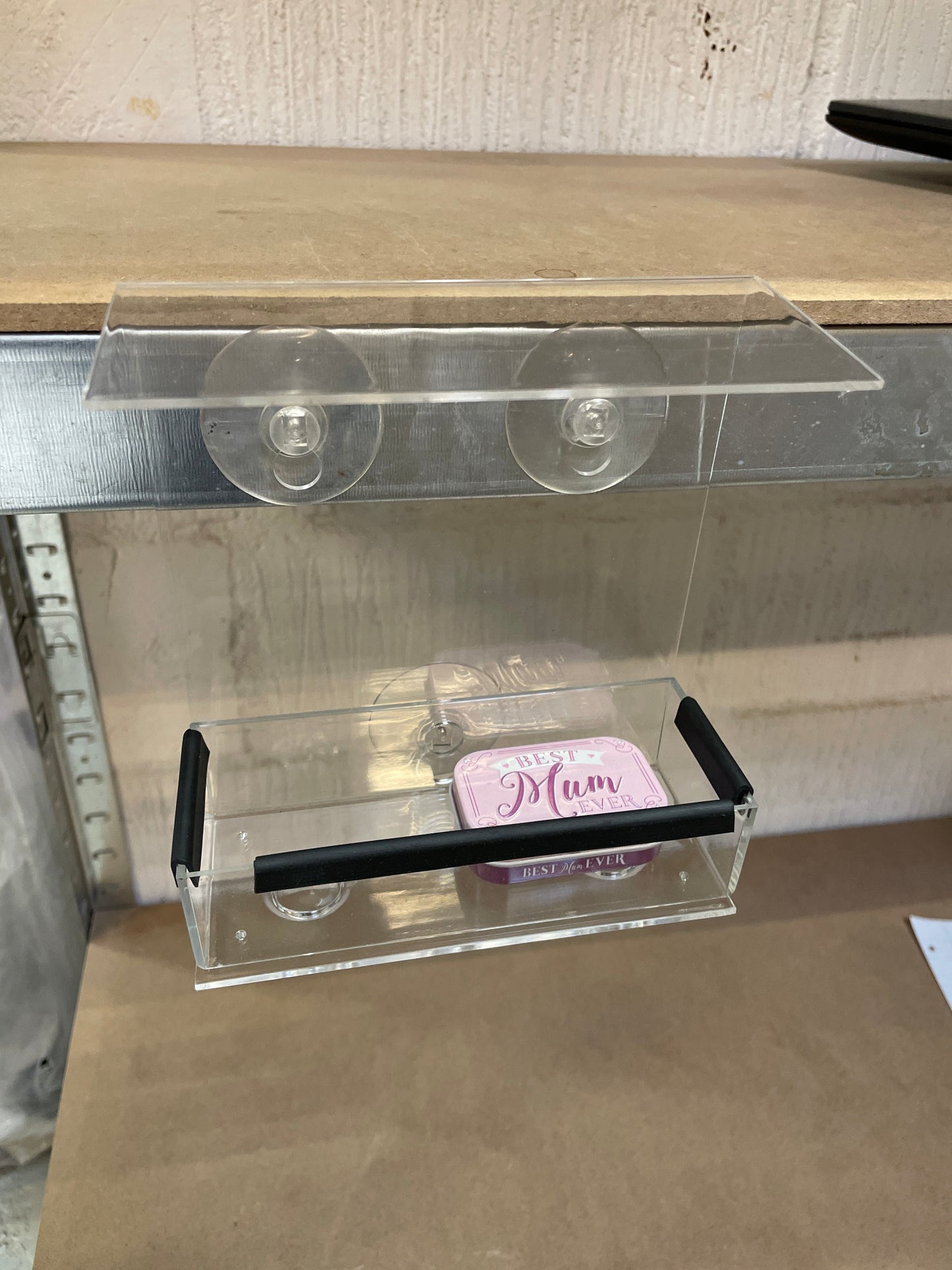 (12kr) Ophæng med sugekopper