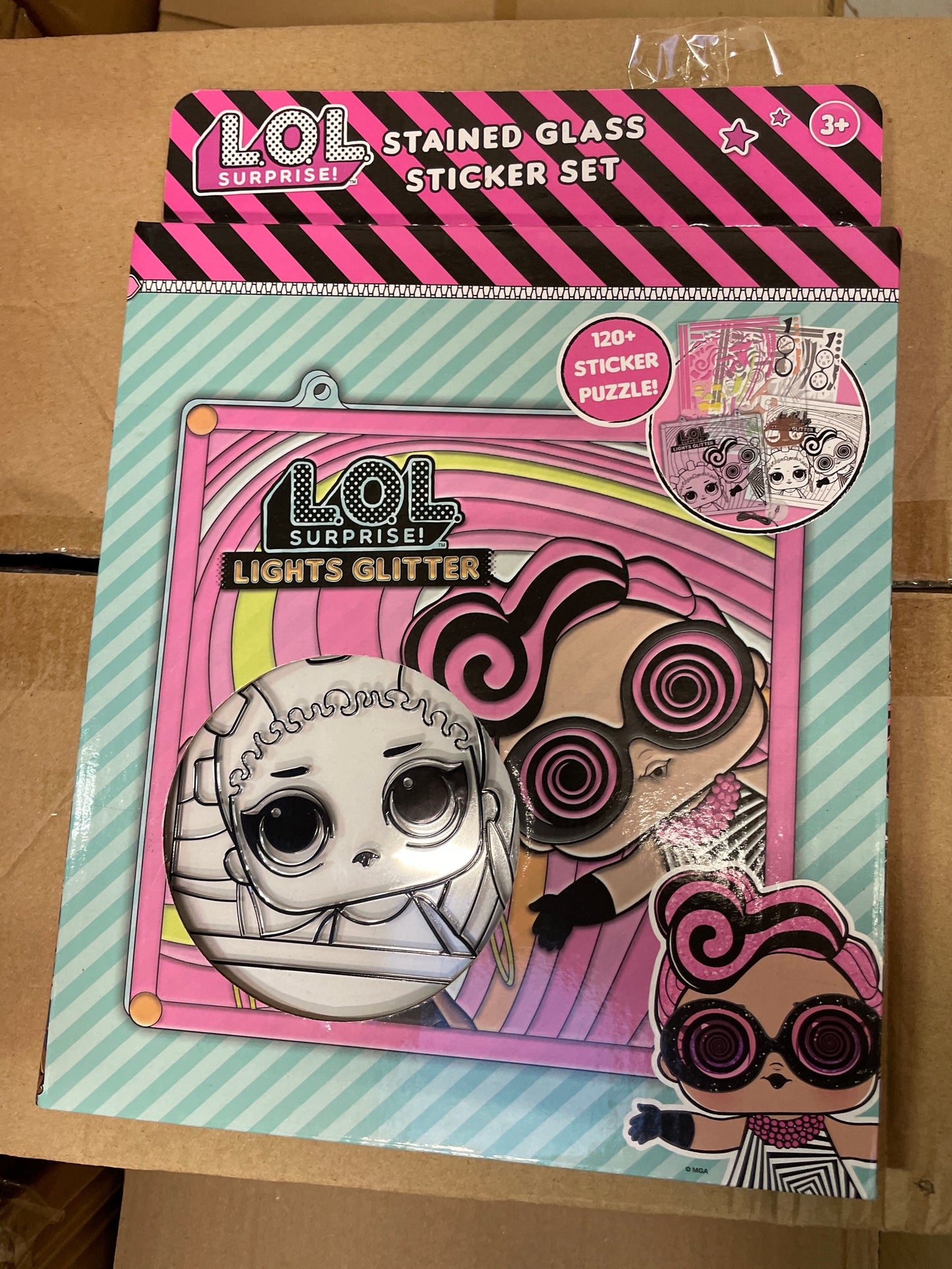 (25,6kr) LOL sticker puzzle