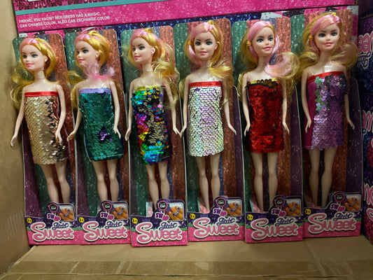 (20kr) Dukke m/sequinskjole