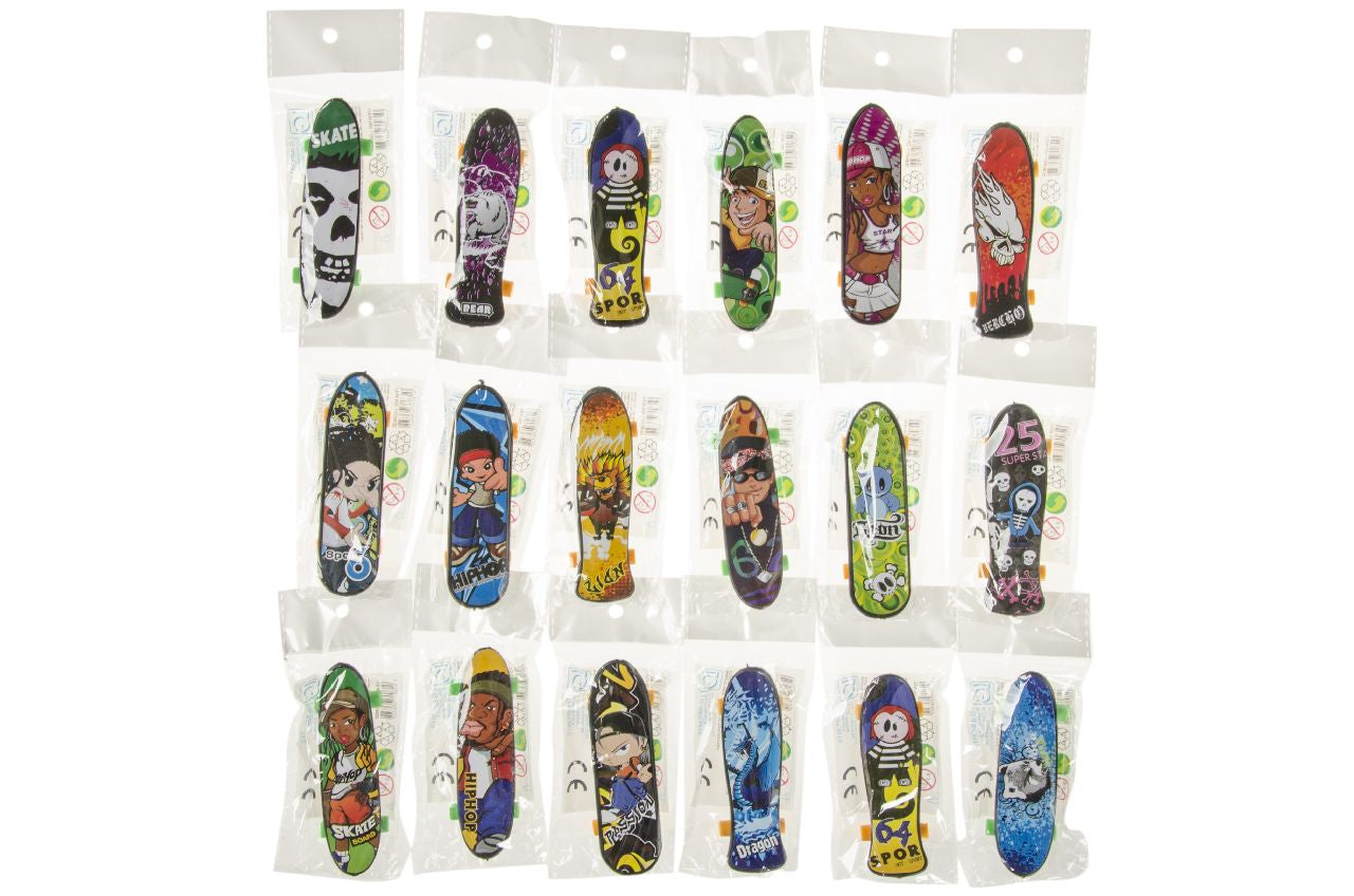 (2kr) Fingerskateboard