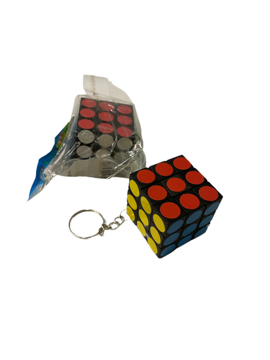 (2,4kr) Rubiks-nøglering 3x3x3